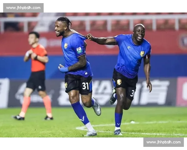 客场大捷！穆谢奎双响 + 三外援狂欢 大连鲲城 4-0 横扫苏州东吴