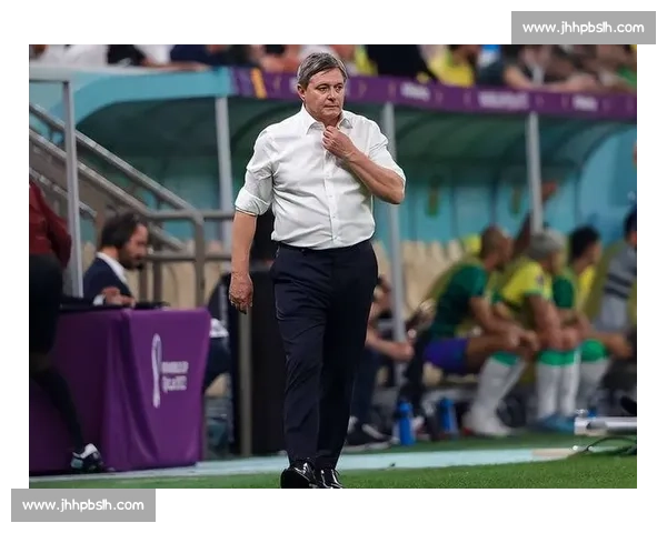 从绝杀塞尔维亚到泪别赛场：意大利主帅波泽科的深情谢幕